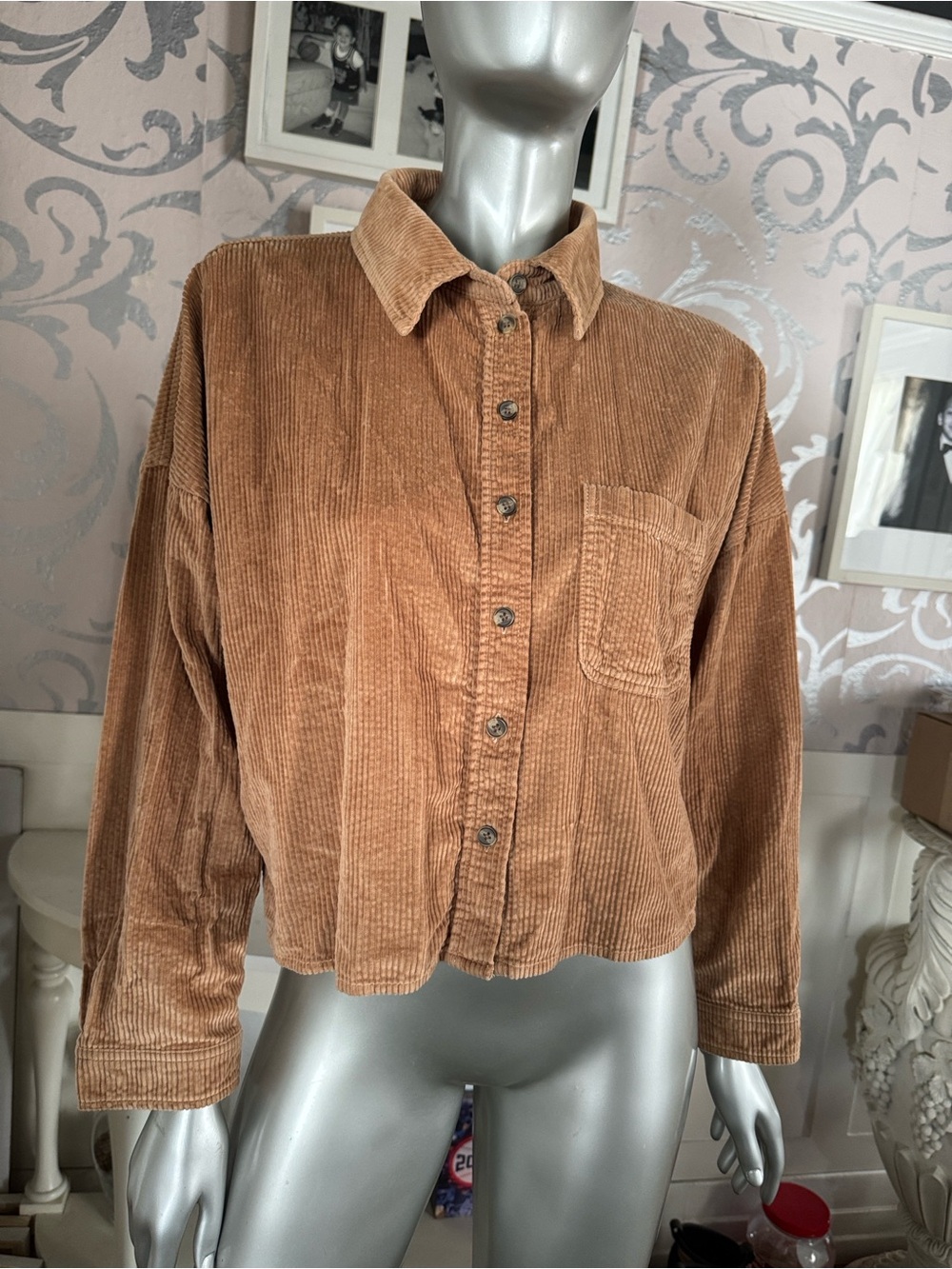 AE Corduroy Cropped Button Up Shirt